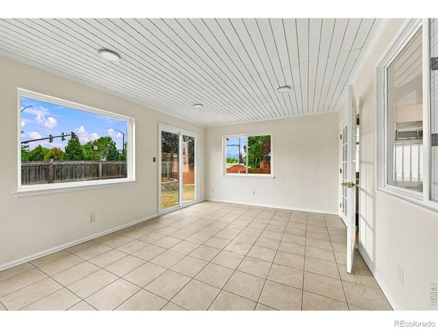 915 W Chestnut Circle, Louisville, CO 80027