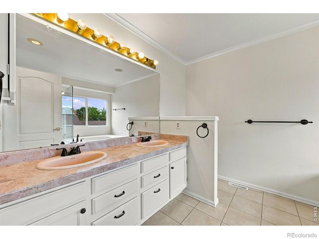 915 W Chestnut Circle, Louisville, CO 80027