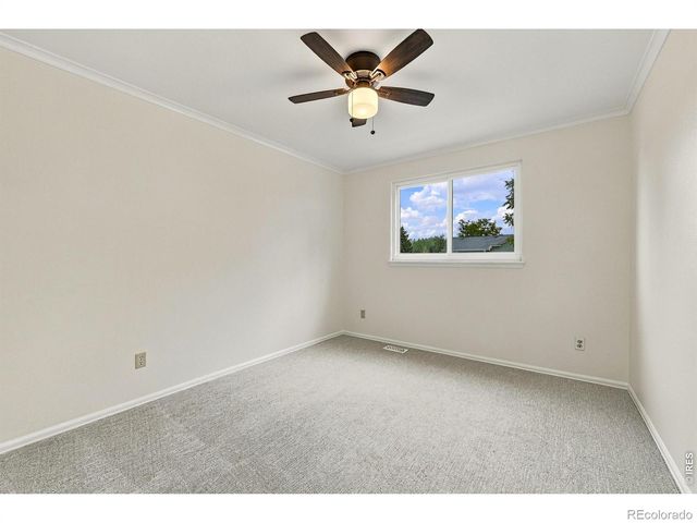 915 W Chestnut Circle, Louisville, CO 80027