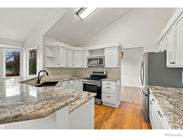 915 W Chestnut Circle, Louisville, CO 80027