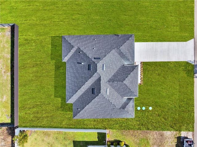 732 Alamo ST E, Lehigh Acres, FL 33974