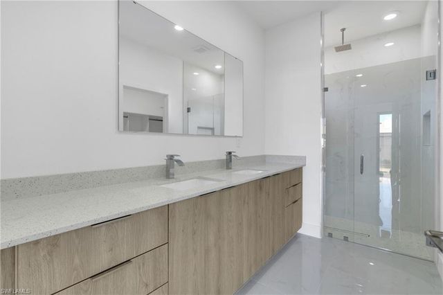 732 Alamo ST E, Lehigh Acres, FL 33974