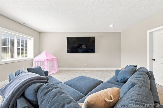 1004 Withers Way, Sellersburg, IN 47172