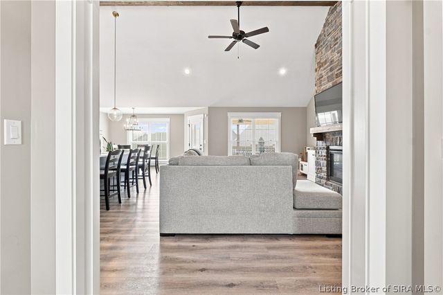 1004 Withers Way, Sellersburg, IN 47172