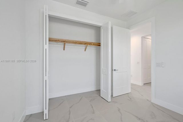 1107 SE 38 ST, Cape Coral, FL 33904