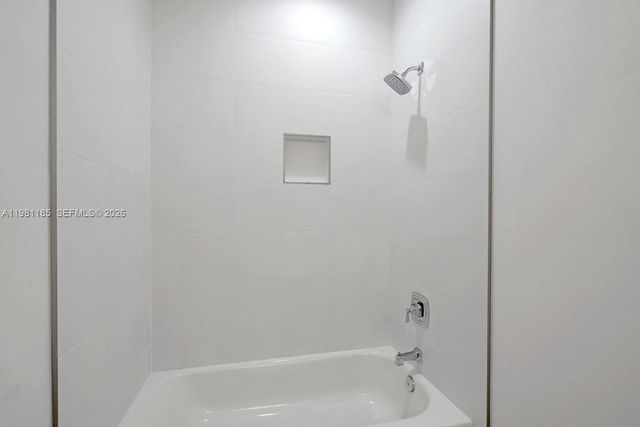 1107 SE 38 ST, Cape Coral, FL 33904