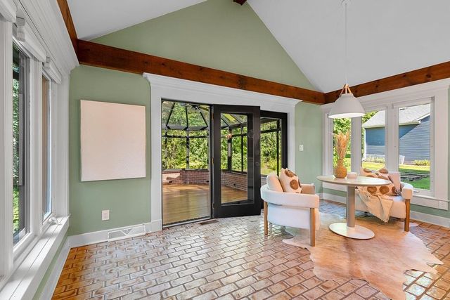 2060 WINTERGREEN COURT, Green Bay, WI 54304