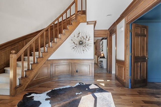 2060 WINTERGREEN COURT, Green Bay, WI 54304
