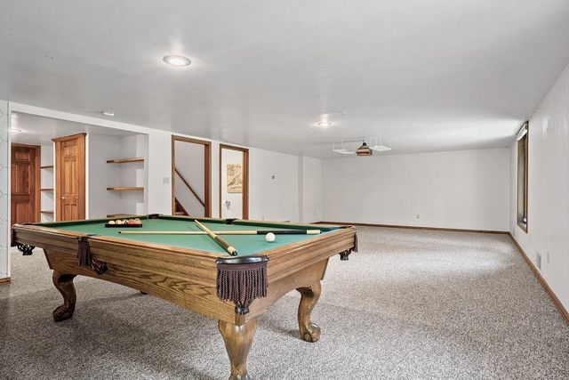 2060 WINTERGREEN COURT, Green Bay, WI 54304