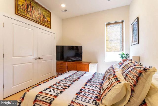 627 E GIRARD AVE #D2, Philadelphia, PA 19125