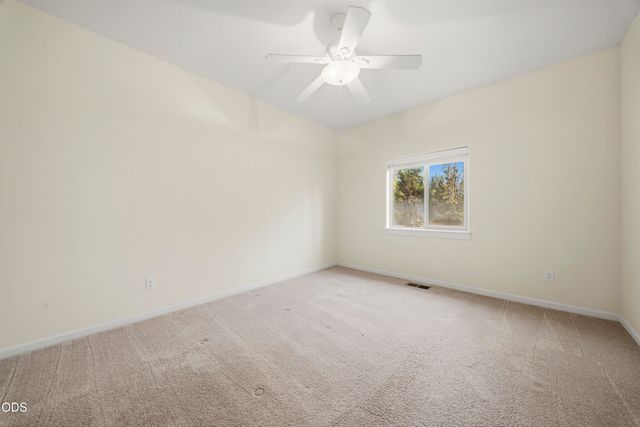 17040 Kasserman Drive, Bend, OR 97707