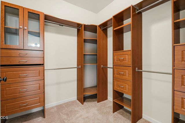 17040 Kasserman Drive, Bend, OR 97707