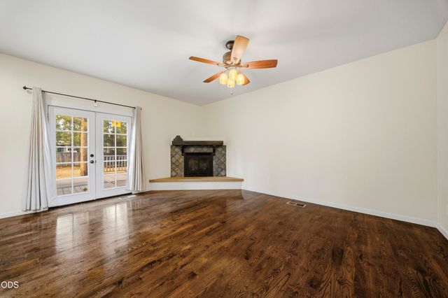 17040 Kasserman Drive, Bend, OR 97707
