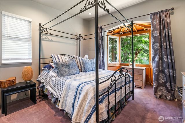 9244 Black Mountain Lane, Maple Falls, WA 98266