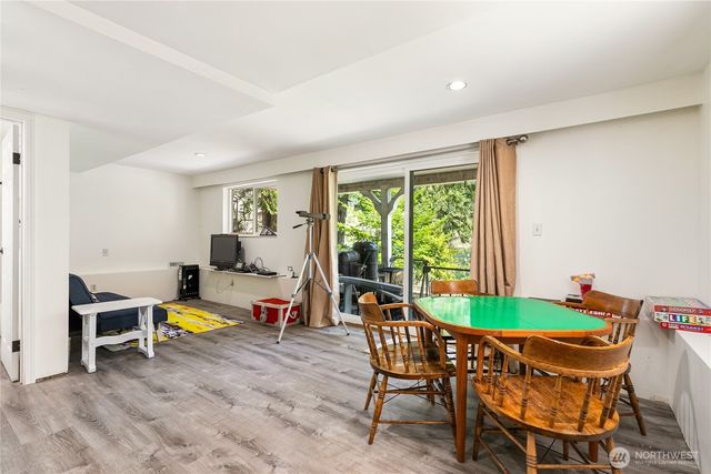 9244 Black Mountain Lane, Maple Falls, WA 98266
