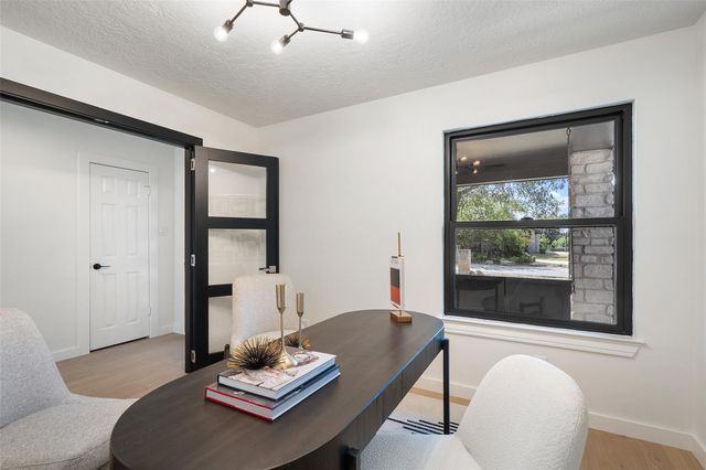 506 Explorer, Lakeway, TX 78734