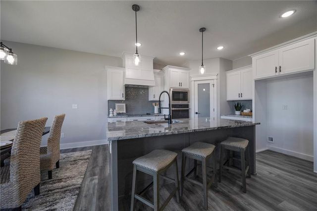 2367 NE Skopelos Court, Blue Springs, MO 64014
