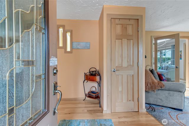 6912 43rd Loop SE, Olympia, WA 98503
