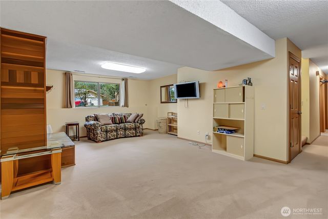 6912 43rd Loop SE, Olympia, WA 98503