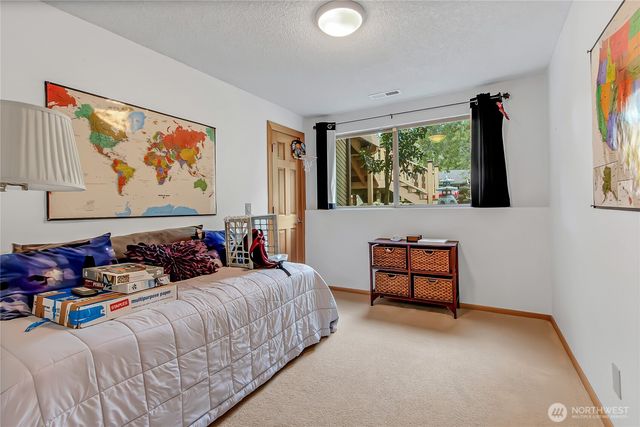 6912 43rd Loop SE, Olympia, WA 98503
