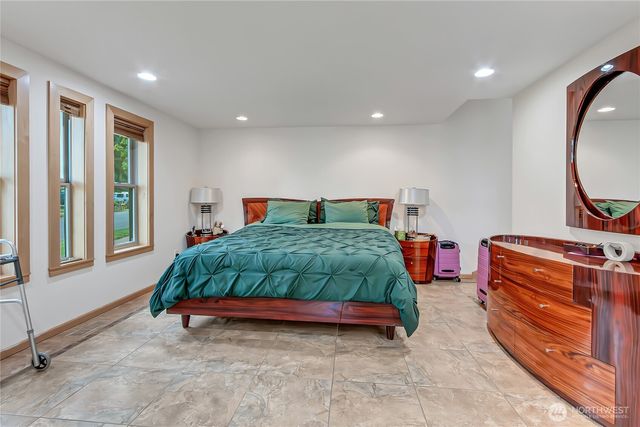 6912 43rd Loop SE, Olympia, WA 98503