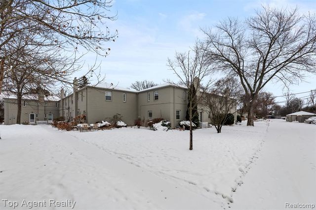 1724 Graefield Road, Birmingham, MI 48009