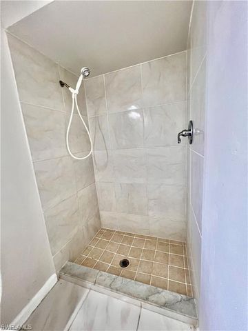 2326 SE 8th AVE, Cape Coral, FL 33990