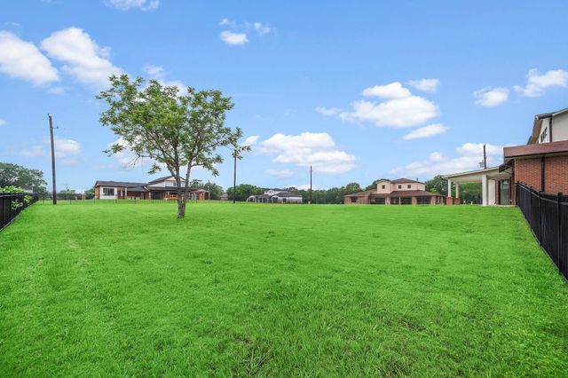 6118 Cheridan Circle, Richmond, TX 77406