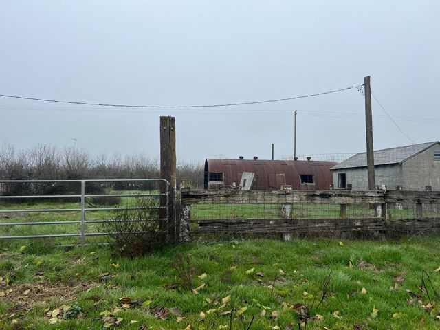 15238 Sunset Dr, Livingston, CA 95334