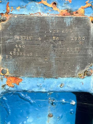 15238 Sunset Dr, Livingston, CA 95334