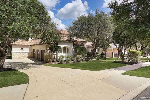 24630 Bogey Ridge, San Antonio, TX 78260