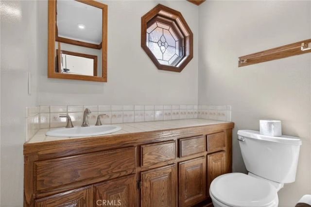 5328 Shirley J, Wrightwood, CA 92397