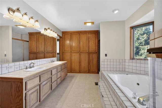5328 Shirley J, Wrightwood, CA 92397