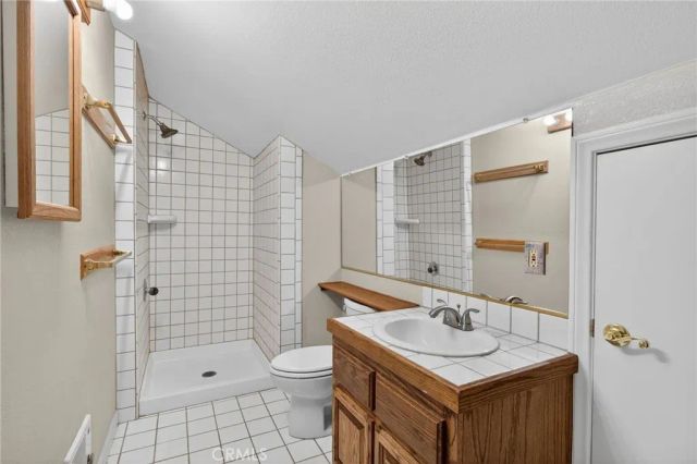 5328 Shirley J, Wrightwood, CA 92397