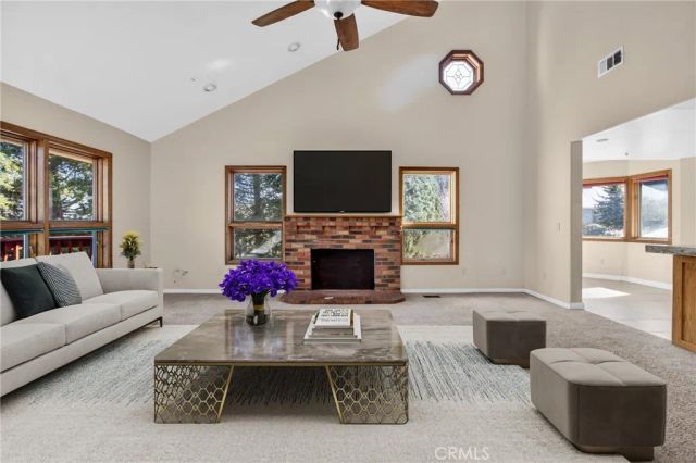 5328 Shirley J, Wrightwood, CA 92397