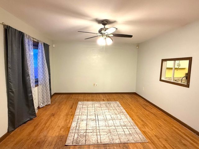 2125 GLENDALE Avenue, Erie, PA 16510