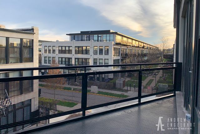 1069 W 14th Place 301, Chicago, IL 60608
