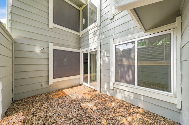12918 Wirevine Lane, Houston, TX 77072