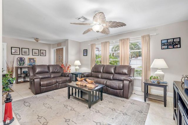 502 OAK Terrace, Jupiter, FL 33458