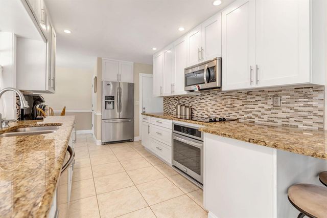 502 OAK Terrace, Jupiter, FL 33458