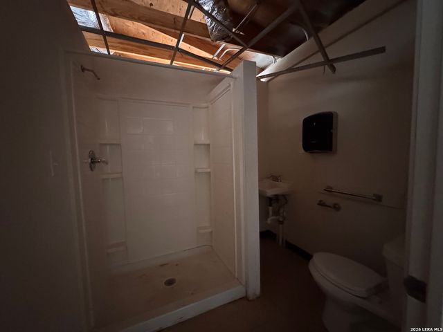 20 Dawnridge, Poteet, TX 78065