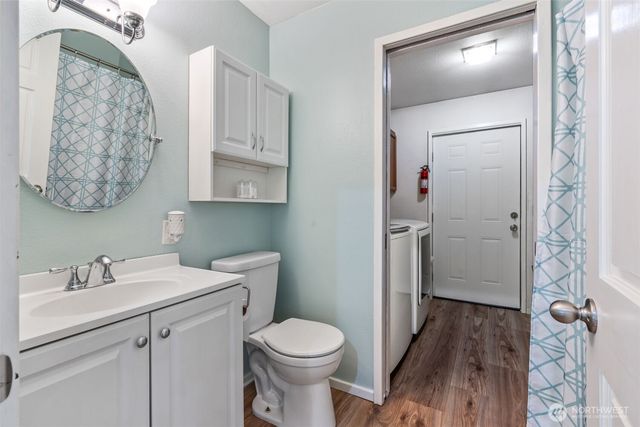 124 Brown Road E, Chehalis, WA 98532