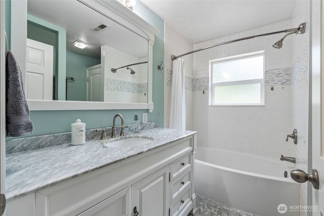 124 Brown Road E, Chehalis, WA 98532
