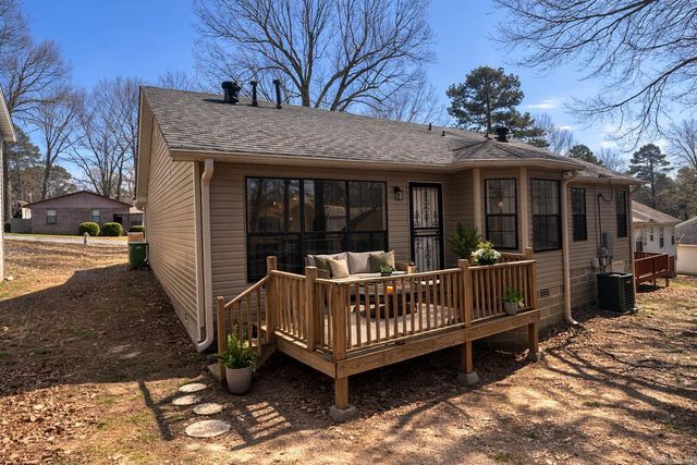 2208 Singleton Cove, Little Rock, AR 72204