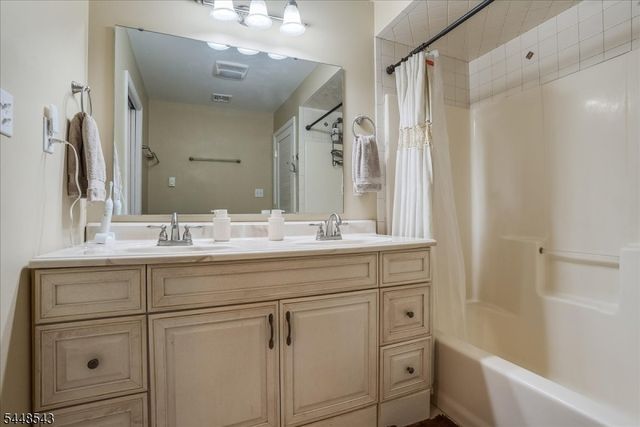 55 Shawnee Trl, Sparta Twp., NJ 07871