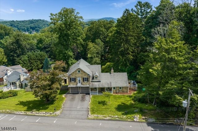 55 Shawnee Trl, Sparta Twp., NJ 07871
