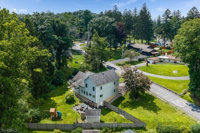 55 Shawnee Trl, Sparta Twp., NJ 07871
