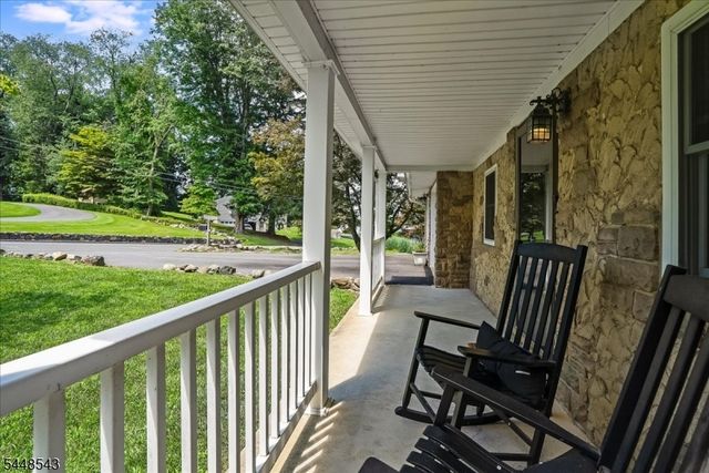 55 Shawnee Trl, Sparta Twp., NJ 07871