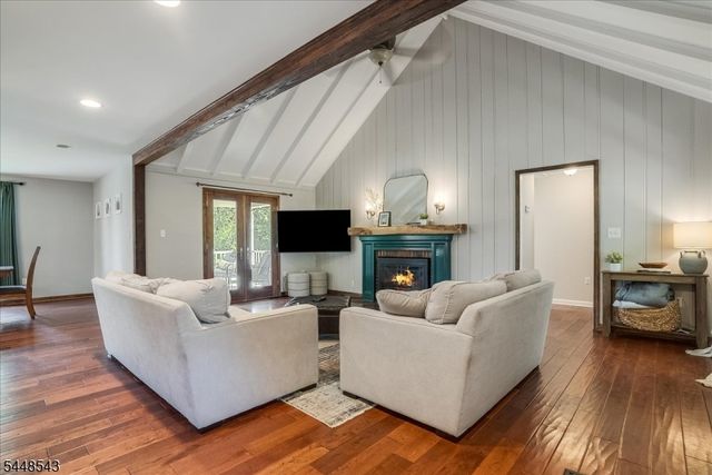 55 Shawnee Trl, Sparta Twp., NJ 07871