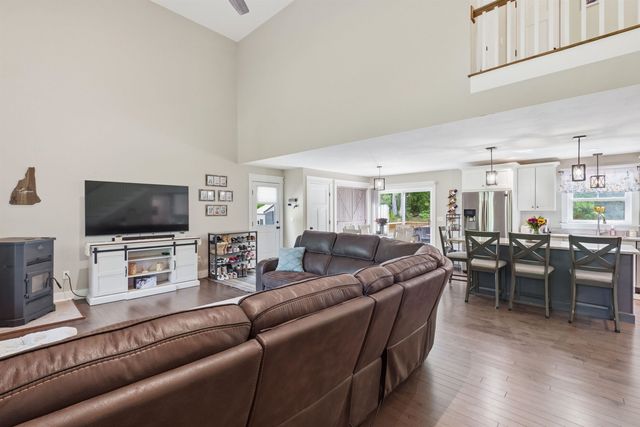 19 Birch Hill Road, Meredith, NH 03253